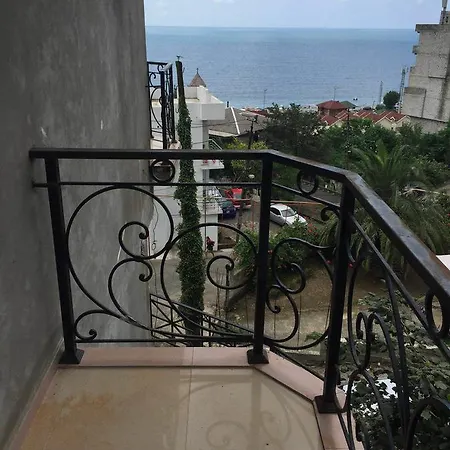 Guest house Guguli Sarpi